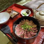 貴船 水源の森 天山 - 肉まぶし御膳