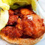 ラッキーピエロ - ジューシーなチキンが美味しそう♪