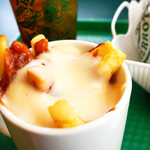 ラッキーピエロ - こちらも人気メニューの「ラキポテ」。