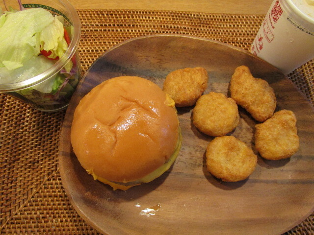 マクドナルド ２４号線木津店 木津 ハンバーガー 食べログ