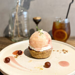 ニチ ニチ ベイク - 桃のパイタルト、レモンコーヒー♡