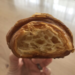 バゲット マジシェンヌ - クロワッサン断面
