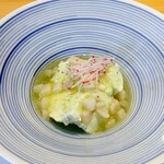 割烹 柚葉 - 枝豆のムース帆立と山葵のソース