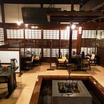 渋川問屋 - 店内