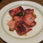焼肉 鶯谷園 - ハラミスジ焼