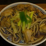 銀の麺 - 温かい蕎麦（980円）