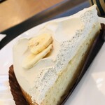 スターバックス コーヒー - バナナのアーモンドミルクケーキ　