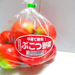 COOP SAPPORO - 北海道産ぶこつ野菜・トマト　３２４円（税込）【２０２１年８月】