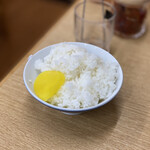 ラーメン 天 - Aセット 950円 　ラーメン、ライス、唐揚げ(2コ入)