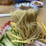 ラーメン 天 - 冷やし中華 900円 (ﾘﾌﾄ)