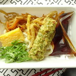 丸亀製麺 - 2種の天ぷらと定番おかずのうどん弁当