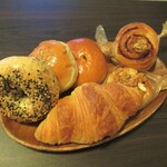 Dodo BREAD - 