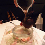 オルタシア - プレートの上の球体チョコレートに・・・