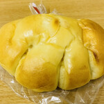 麦のつぶやき - 「クリームパン」140円税込み