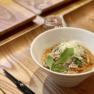 広島でおすすめの美味しい油そばをご紹介 食べログ 広島でおすすめの美味しい油そばをご紹介 食べログ