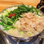 Raw offal hot pot using domestic beef hormone (soy sauce, miso + ¥110)