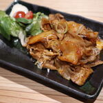 Kato pork stir-fried pork kimchi