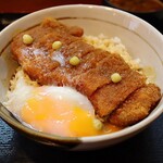 とんかつ なにわ - ロース丼(1,100円)
      温泉玉子 +150円