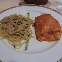 エリオ・ロカンダ・イタリアーナ - 紋甲イカのパスタとラザニア