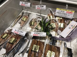 h Himono Maru - 売店エリア