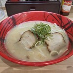 麺や GENKOTSU - げんこつラーメン