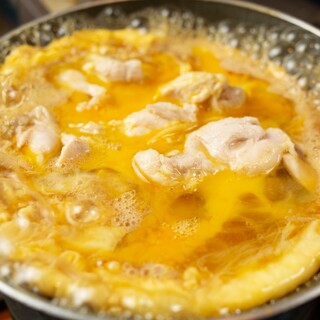 【当店名物】鹿児島地鶏・味宝卵使用「親子丼」