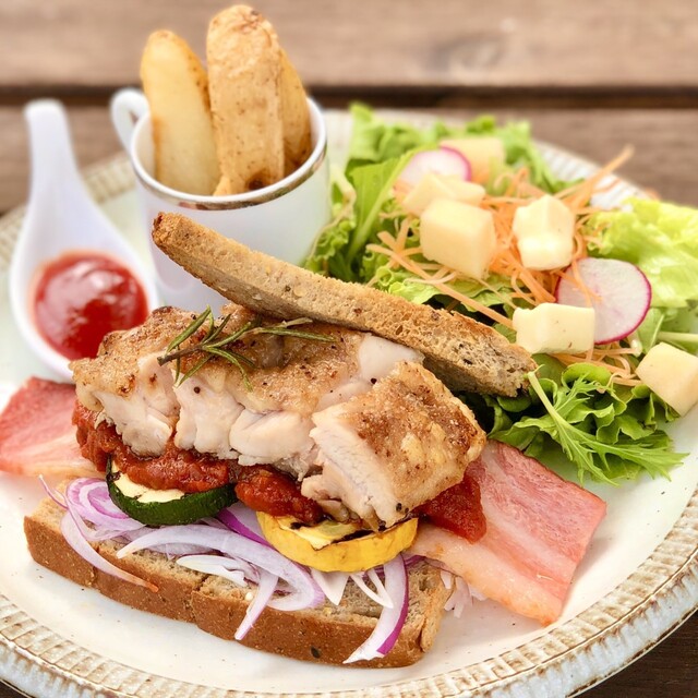 ランチメニュー レストラン アルシオーネ コエナ カフェ 佐野市 カフェ 食べログ