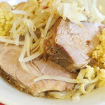 ラーメン二郎 - この日の豚