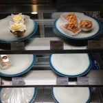 巴裡 小川軒 サロン・ド・テ - 2012/11/02 ケーキ・ショーケース　殆ど売り切れ