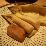 神保町 傳 - 中身＆隣の付け合せの芋が絶品