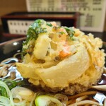 そば・うどん 両国 - アップです。