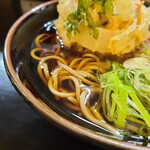 そば・うどん 両国 - お蕎麦のアップです。