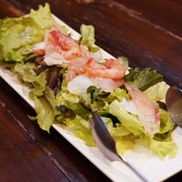 キッチンボンノ 桜木町 - お刺身サラダ