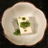 赤坂かこい - 豚の角煮定食 900円 の冷奴