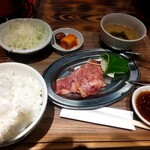 Sumibiyakiniku Emon - 