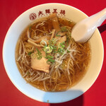 Oosaka Oushou - 醤油ラーメン 530円。