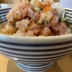 日本橋海鮮丼 つじ半 - 