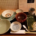 定食 美松 - 器が多くなった。