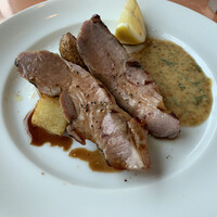 トラットリア グランボッカ - 豚肩ロースのグリルハニーマスタードソース〜ローストポテト添え〜