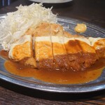レストラン ジャパン - チーズ焼きカツ定食　￥1000(21-08)