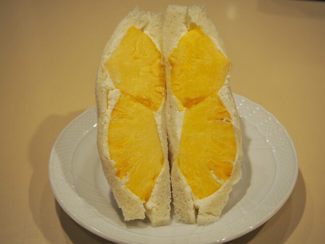 Diamond Sei Pan Takashimaya Osaka Ten