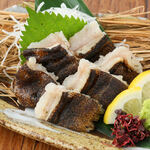 Straw-grilled seared moray eel