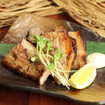 Straw-grilled pork belly with yuzu pepper mayo