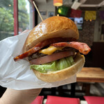 THIS IS THE BURGER - 『ベーコンチーズバーガー¥810』 『ランチドリンクR¥150』