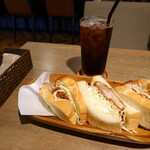 Yuko Cafe - 