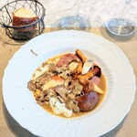 La Brianza - この日のセコンドとモクテルと。このすき焼き風のスープが美味しくて、すでにお腹膨れてたのにパン染みさせまくって完食してしまった♡なんということでしょう～な美味しさ恐るべし(笑)(*^^*)