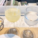 La Brianza - この頃流行りのモクテル、初めて選んでみました。ブリアンツァのこのグレープフルーツのモクテルは好きだな〜