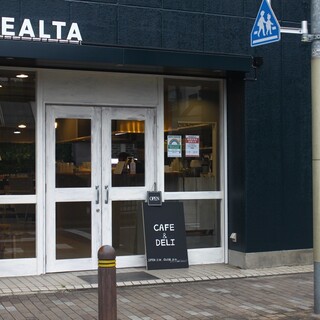 REALTA 浜町店>