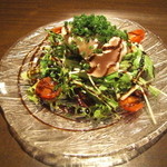 古白鶏のサラダ