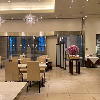 ワイン&ダイニング デーメテール_2